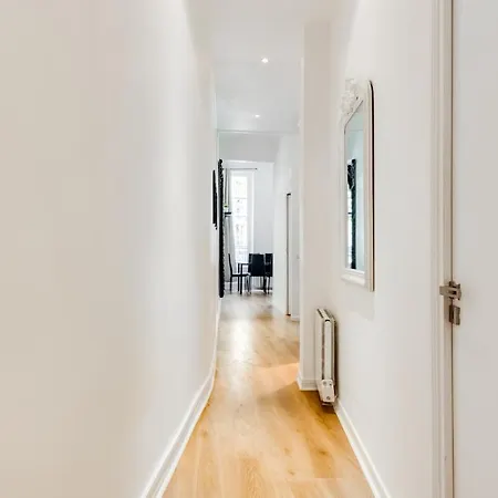 Chic - 2br-6p - Boulevard Saint-germain Apartment Paris